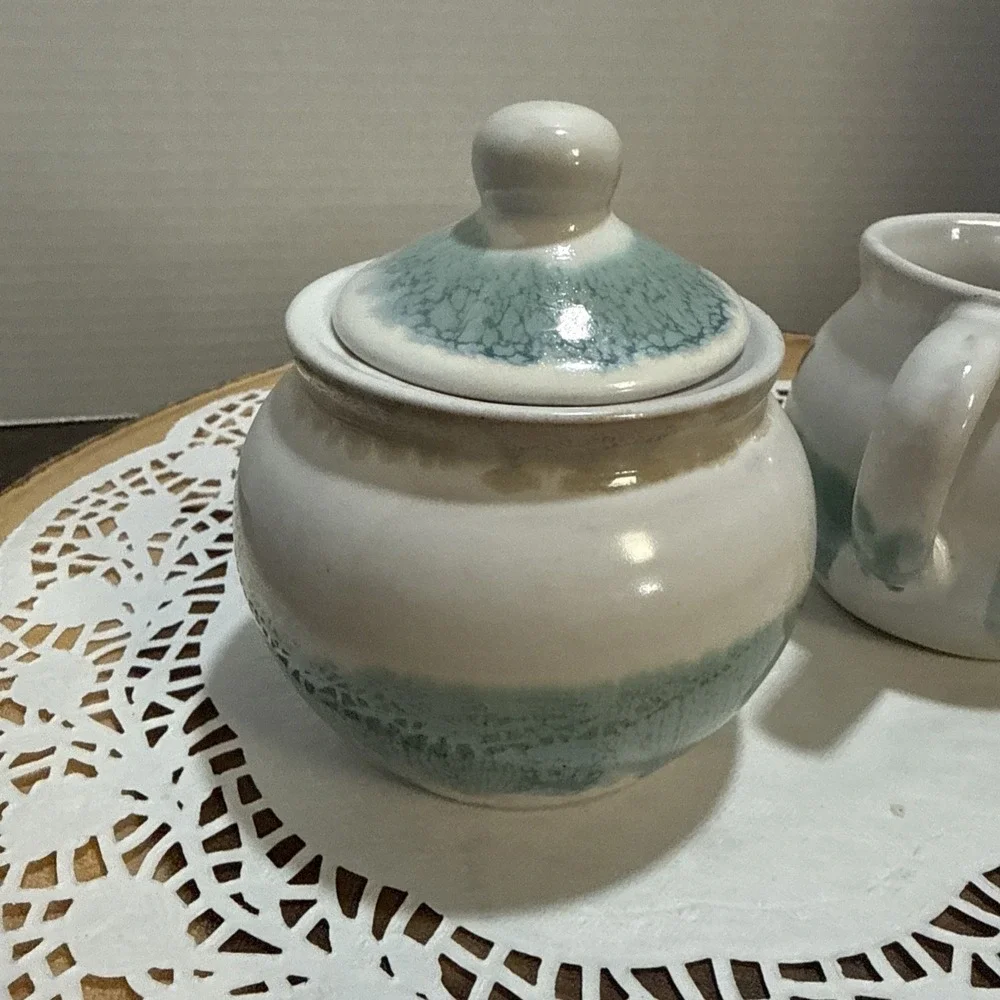 Artists Touch by Heritage Mint Ltd. bring vintage